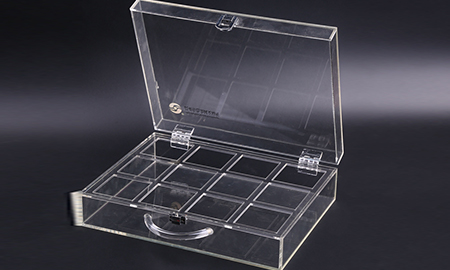 如何鑒別亞克力相框的透明度？